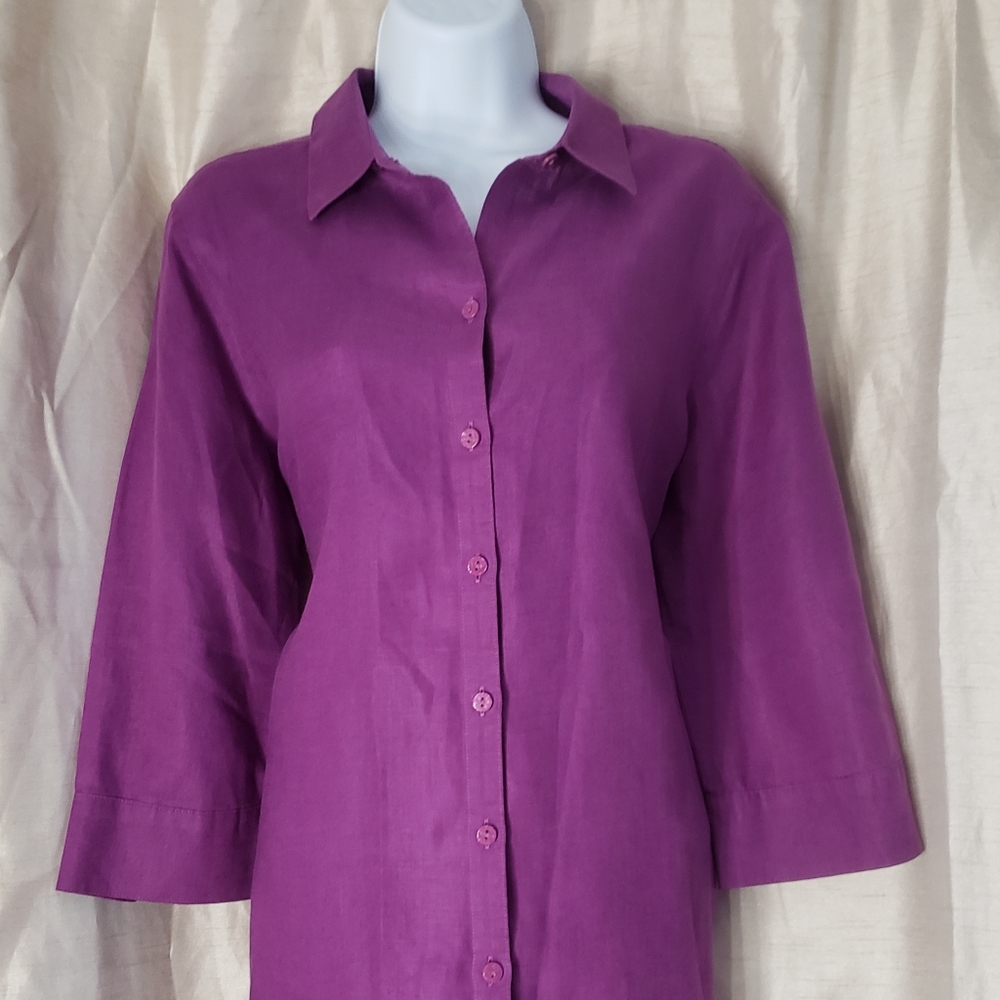 NWOT Chicos magenta purple linen button down blouse top Womens Medium - Picture 2 of 6